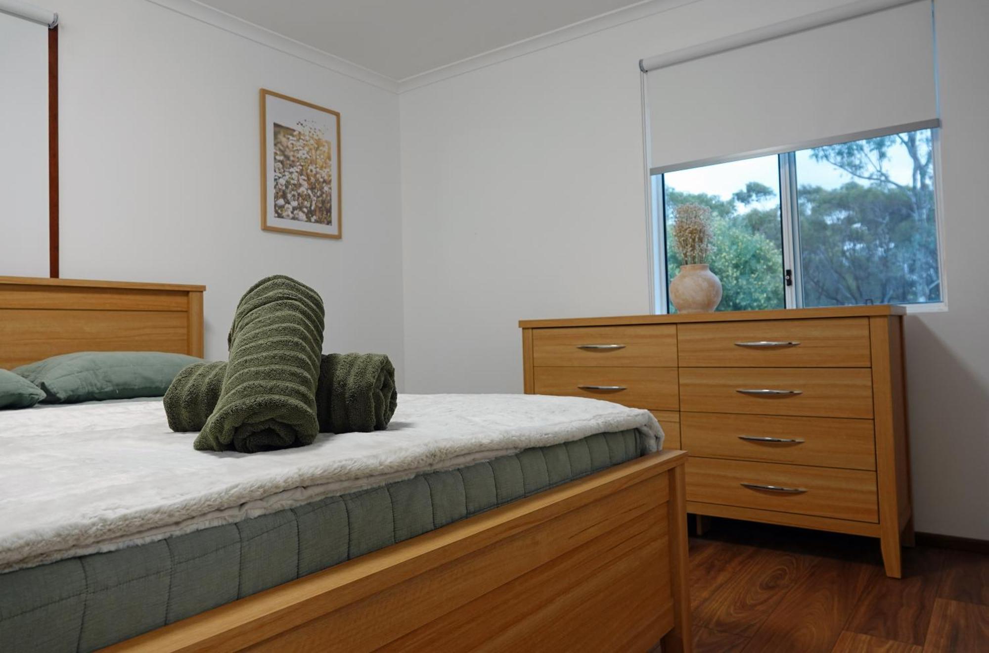 The Olive Shack Apartment Corrigin Exterior foto